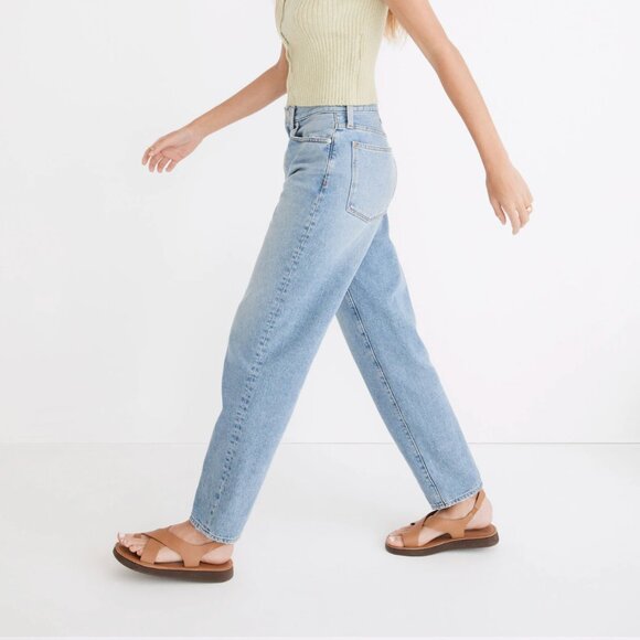 Baggy Tapered Jeans in Whitwell Wash size 25P - Picture 3 of 16